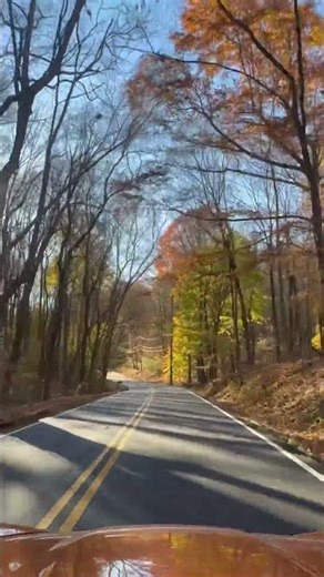 Tennessee Backroads this time of the year are Beautiful! #tennessee #nashville #backroad