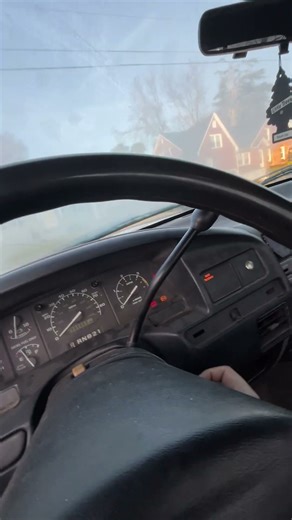 Cold start #1 on the 7.3! 33 outside #coldstart #obs #powerstroke #fordpowerstroke