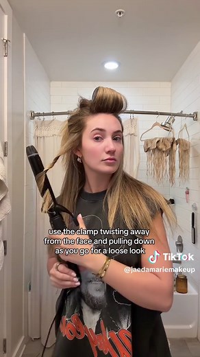 Beach Waves Hair Tutorial for Lasting Style