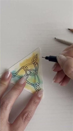 インクで染めた紙に描くゼンタングル #ゼンタングル #zentangle