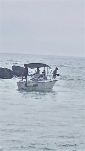 Fishing Adventures at the Venice Florida Jetty Early mornings, moving tides, and rods bent with possibility. From casting along the rocks to watching boats roll through the inlet, the Venice Florida Jetty is where patience meets payoff and every cast feels like it could be the one. Raw water, real fishing, and pure Florida energy at the legendary Venice Florida Jetty. #wavyboats #boatsdaily #veniceflorida #venicejetty #floridafishing