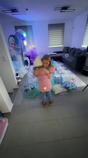 Happy Birthday my Love 🥹✨ IG: michelleschellhaas nehme ich euch mit 🤍 #mylove #birthdaygirl