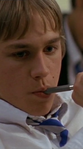 ᴇꜱᴄᴇɴᴀꜱ ɢᴀʏ | 🎬 Queer as Folk UK (1999–2000) | Disponible en nuestro canal de Telegram | Instagram