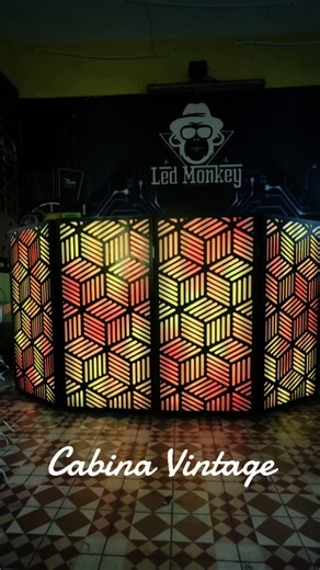 Cabina Vintage #pixel #led #antros #vintage #cabina #dj