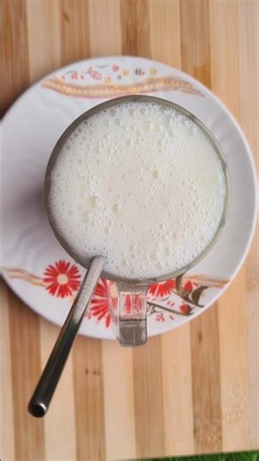 Easy Homemade Lassi recipe How to make LASSI #shorts #lassi #dahi #summer#summerdrink#drink🍸😍👌