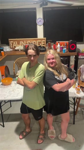 Emily Baldwin (@emily.baldwin)’s videos with EVIL TWINNN - xoxoloveelynn