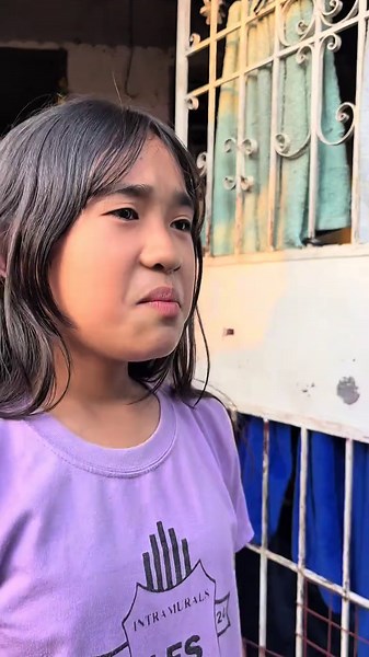 @itzmekyle nasa likod lang pala kita hindi mo pa ko tinawag 🙄 #series #loveteam #sadvibes