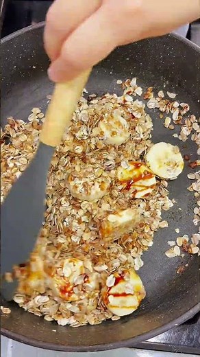 🍌 Caramelized Banana Oat Yogurt Bowl #short #recipe #caramelized