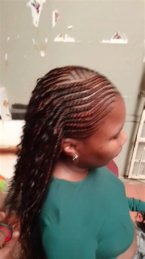 Guy's come promote my business | Annah Rutendo