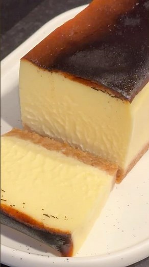 作業時間10分で作れる濃厚チーズケーキ作ったよ#チーズケーキ #ベイクドチーズケーキ #簡単お菓子レシピ #cheesecake #10分レシピ #まいおか研