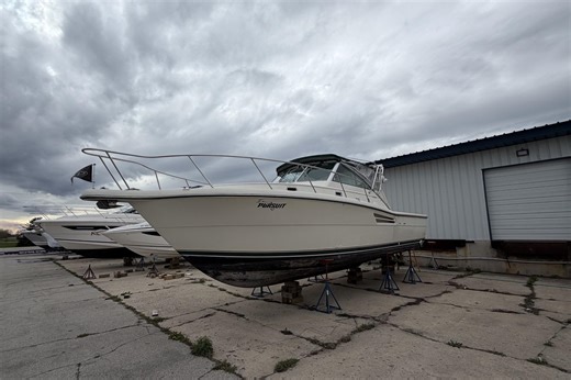 Used 1998 Pursuit 3400 Express, 49685 Traverse City - Boat Trader