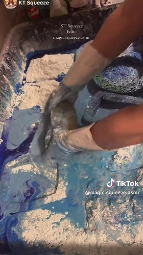 Exciting Tote Overload with KT Squeeze