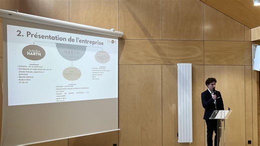 Les étudiants en commerce international s’invitent à la CCI