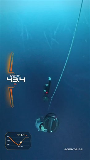 chaos on Instagram: "Training Log Day 13 Discipline: Constant Weight (CWT) Line Set: -71 meters Depth on watch: -70.3 meters Depth Coach: @mjdive (W4IT) Dive Eye: @kaloyplar_frdvr (W2I) 🎥: Insta360 X4 @insta360_ph @insta360 @insta360mysg Platform Training: @lawompoolcenter / @lawomdivingcenter / @lawomfreediversph Noseclip: @lobsterfreedivingweight Wetsuit: 2mm Training suit @double_k_freediving Dive Googles: @fluidinfinity Monofin: Taras @cetma_composites_official Dive Computer: Garmin Descent