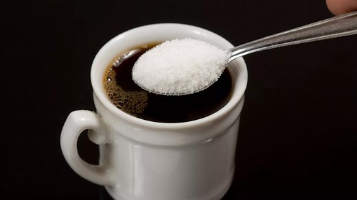 Cleveland Clinic Study Finds Common Artificial Sweetener Linked to Higher Rates of Heart Attack and Stroke