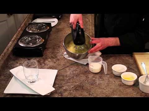 How to Make an Orange Milkshake With a Hand Blender : Shakes & Smoothies