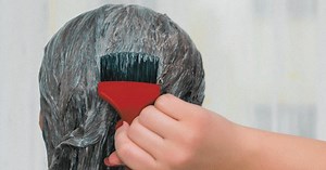 Everyone is using box hair dyes again. Here are the best ones to try.