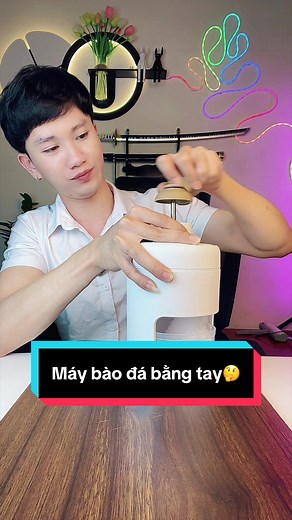 Máy bào đá bằng tay có nên mua không? Review chuột bạch