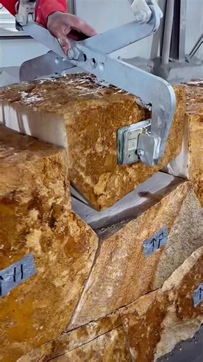 How Ancient Builders Made Stone Walls Without Cement