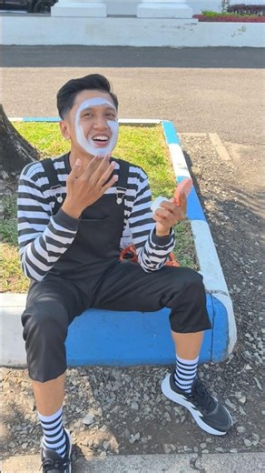 #pantomimbojonegoro #funnypantomime #pantomimindonesia #pantomime #pantomimanak #pantomime #panto...