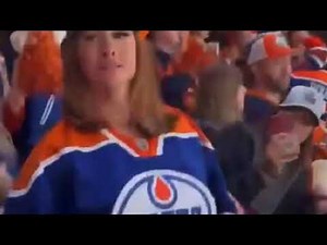 edmonton oilers fan flashes crowd | oilersfan goes viral after flashing video