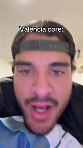 Sifrino Core: Humor y Memes de Valencia