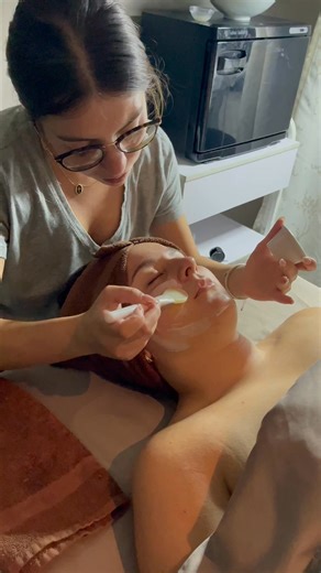 Confidence isn’t just about skincare—it’s about building your future. With our Esthetics program in Tinley Park, you’ll: 🎯 Become career-ready in 6 months 🎯 Master advanced esthetics spa techniques 🎯 Access scholarship opportunities 🎯 Financial aid available for those who qualify 💫 Your career in beauty starts now. | Paul Mitchell The School Tinley Park