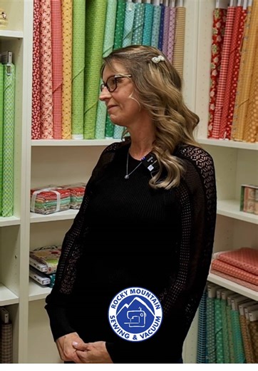 Meet Little Sandy’s Quilt Shop — one of our valued RMSV Discount Card partners — to learn more about their store, what makes them special, and the perks available to RMSV Discount Card holders 🤩🌟 @littlesandysquiltshop If you’re a member of our RMSV Discount Card program, you’ll love discovering how you can save at local sewing and quilting shops while supporting small businesses in our community 🫂 Go check them out & grab your savings with the RMSV Discount Card! 💙 — #quiltingcommunity #roc