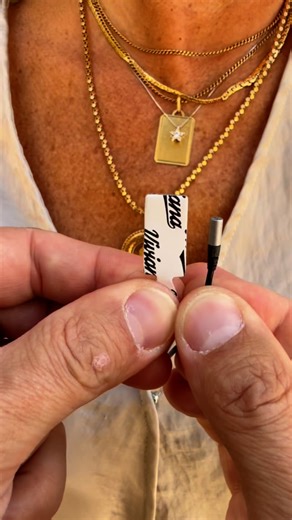 12K views · 47 reactions | Viviana Fur For Lav rectangular shape in action! A solution that truly allows you to be low profile! It is easy that’s it follow us! 朗☑️朗 #vivianasoundsolutions | Viviana Sound Solutions | Facebook