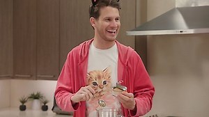 Watch Tosh.0 Season 12 Episode 4 - October 6, 2020 - Cat Food Reviewer