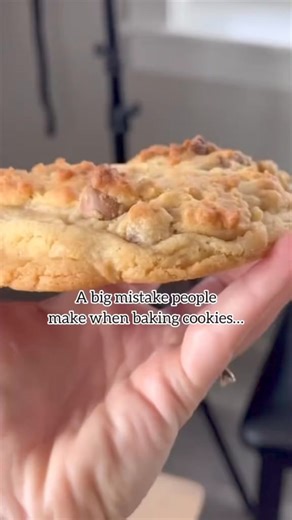 Seriously, go check your baking powder and baking soda! Using expired leavening agents can cause flat and dense cookies. To get the best results, use fresh ingredients! Both baking powder and baking soda lose their potency over time. Consider buying new about every 6 months! #baking #bakingpowder #bakingsoda #leaveningagents #cookies #bakingcookies #bakingathome #bakingfromscratch #foodies #homebaker #foodblogger | Cooking with Karli