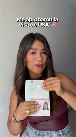 Aurely Narazas | Mamá de Nacho on Instagram: "Al fiiiiin me aprobaron la visa para USA 🇺🇸 y tenía que compartirles mi experiencia y los que me ayudaron a que todo este proceso sea más rápido y fácil @j.a_tramitesvisas 🇺🇸🇨🇦🇲🇽 . El costo de asesoría + llenado de formulario y programación de la cita regular es de S/250 Si necesitan alguna info adicional no duden en escribirme 💖 #visa #visadeturista #usa #viaje #mamadenacho"