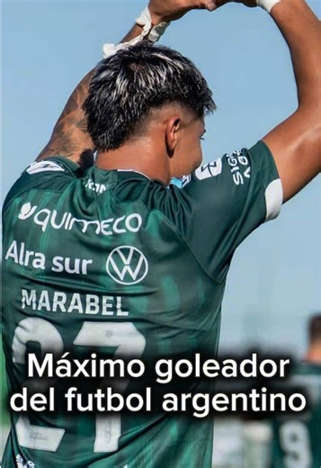 Junior Marabel: de vendedor ambulante a máximo goleador del fútbol argentino