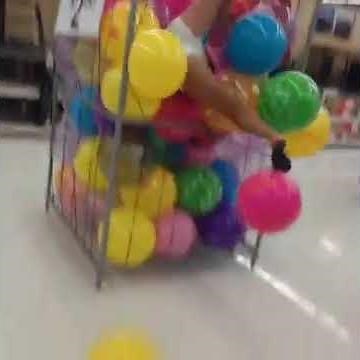 Walmart Fall in Ball Pit Fail (Vine)