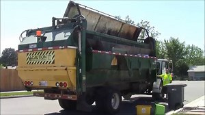 Volvo WXLL Dempster Recycle One Garbage Truck