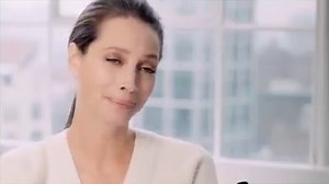 See Supermodel Christy Turlington send a Valentine to her Sensational first love! | Maybelline New York