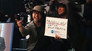 【CM】山田孝之潛入電視台扮助導玩弄殿堂級主播報導PS4消息 (中字)
