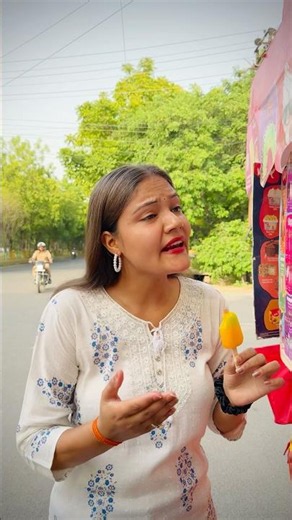 Apki favourite icecream konsi Hai 😂??#comedy #funny #ashortaday #shorts #icecream #SummerOfGoals