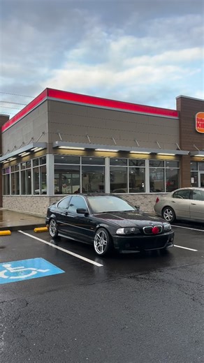 Mozzy on Instagram: "🤨 . . . . . #viral #fyp #drift #bmw #e46"