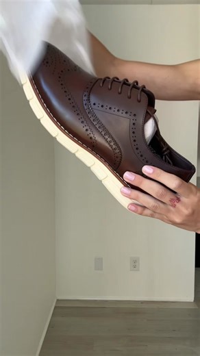 These Brogue Oxford Dress Sneakers are an absolute fan-favorite for commuting, wedding season, and just casual every-day wear. The best part is they’re under $50 right now! 👞 #fyp #walletfriendly #tiktokshopfinds #quality #fashiontrends #tiktokshopping #summervibes