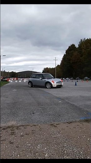 Mini R50 race car - perfect setup!