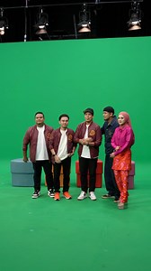 Alhamdulillah.. tiket THIS IS UNIC LIVE IN CONCERT dah SOLD OUT! Ramai tasaba dah tu termasuk UNIC. Tunggu pelbagai update dari kami mengenai butiran konsert. Thank @meletop asto❤️🫡 | UNIC
