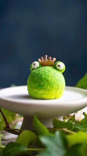 Once upon a time in Peacock Alley Edinburgh, a team of pastry chefs were imagining, crafting and creating a brand new Afternoon Tea. Beginning April 11th, we welcome the divine flavours of Pineapple, Raspberry, Crystallised Pistachio, and a sprinkling of fairy dust. Can you guess this season’s theme? | The Caledonian Edinburgh