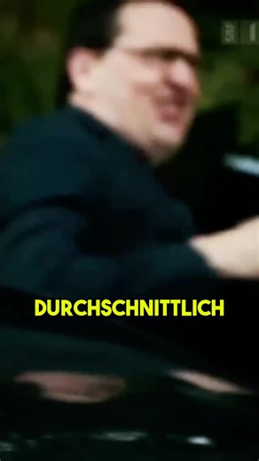 Lapsus Schweizer Komikerduo 🌟 | Einbrecher-Statistik für Anfänger 🕵️😅 #SchweizerComedy #ComedyCH #comedyliveshow #humor #lustig #comedy #lustiges #lapsus | Instagram