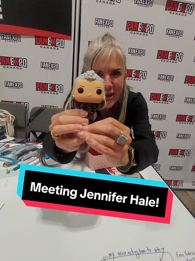 Meeting Jennifer Hale at Toronto Fanexpo