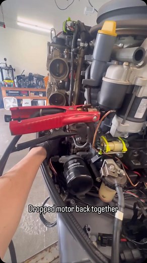 Yamaha F225 test run. Customer dropped his outboard off a forklift and broke the upper and lower cowling, exhaust guide, and the oil filter adapter. He brought over a parts motor to fix the dropped motor. Ended up both his midsection where bad. So I sold him a good used midsection and used the better of his 2 powerheads to make this motor. #fourstroke #yamaha #mechanic #yamahaoutboards #fixed #repair #maintenance #outboard #mechaniclife #service #fixit #outboards #boat #boatlife #diagnosis #mids
