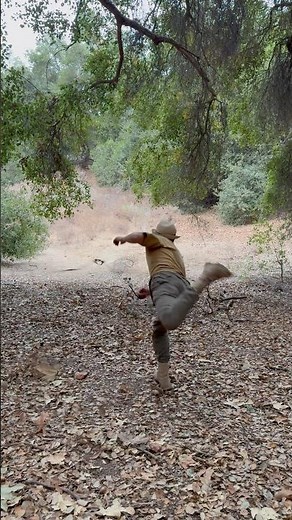 DIY the simplest Sling, Powerful trebuchet #outdoors #survival #bushcraft #camping