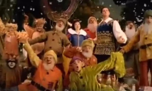  Matt (Disneyland CM) on Instagram: "2004 Disneyland Commercial featuring Snow White an Enchanting New Musical. Did you get a chance to see this .. . , #snowwhite #disneyprincess #disneyvillain #evilqueen #princecharming #disneyland #disney #waltdisney #waltdisneyworld #disneyworld #magickey #magickeyholder #disneyfan #disneyparks #disneyhistory #1990s #90s"