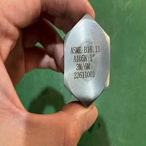 [Hot Item] ASME B16.11 Cl3000 Cl6000 A105n Threaded Fittings Forged