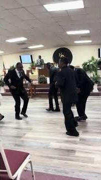 The Men Of God Praising God 🙌🏾Holy Convocation